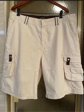 Men’s Size 40 Stanley Cargo Utility Shorts - 100% Cotton